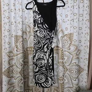 Nine West Black and White Asymmetrical Dress